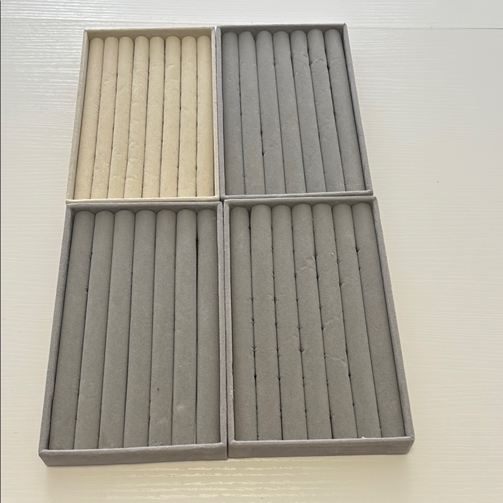 Velvet Jewelry Ring Display Trays - Gray & Cream
